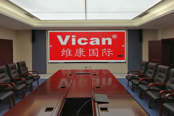 哪家無縫拼接屏廠家比較專業(yè)？