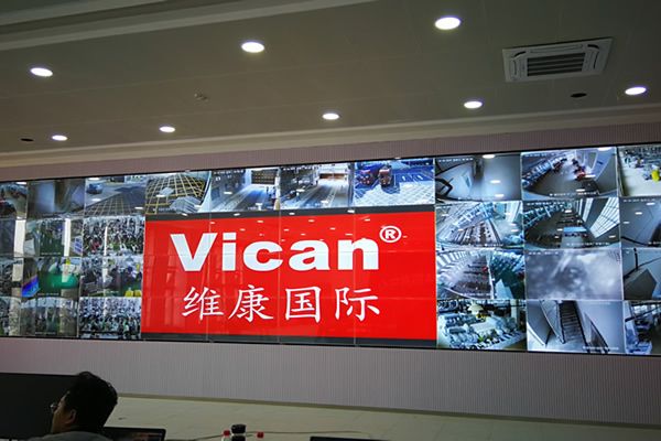 無縫拼接屏有黑邊嗎？