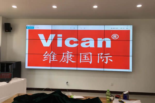 液晶拼接屏哪家好？14年生產(chǎn)經(jīng)驗，專業(yè)技術(shù)服務(wù)