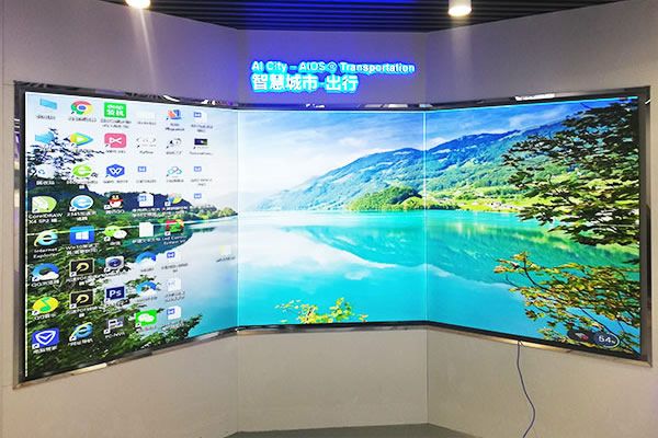 液晶拼接屏如何實(shí)現(xiàn)無(wú)縫拼接的？