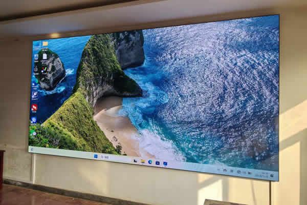 商場(chǎng)大屏那種好？LED顯示屏在商場(chǎng)的作用