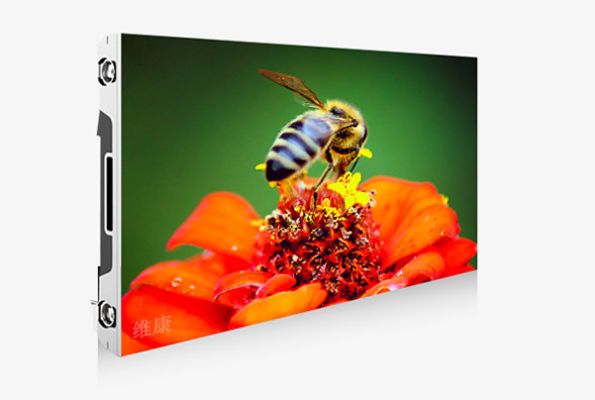 多媒體教室使用小間距LED屏好，還是會議一體機好？