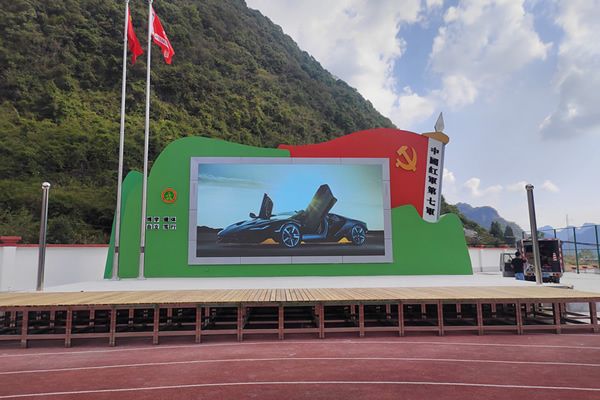 廣場臨時舞臺背景大屏哪種好？